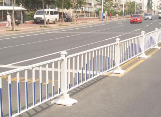 市政護欄.jpg
